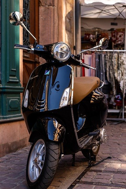 Découvrez le scooter électrique 50 qui vous correspond parfaitement